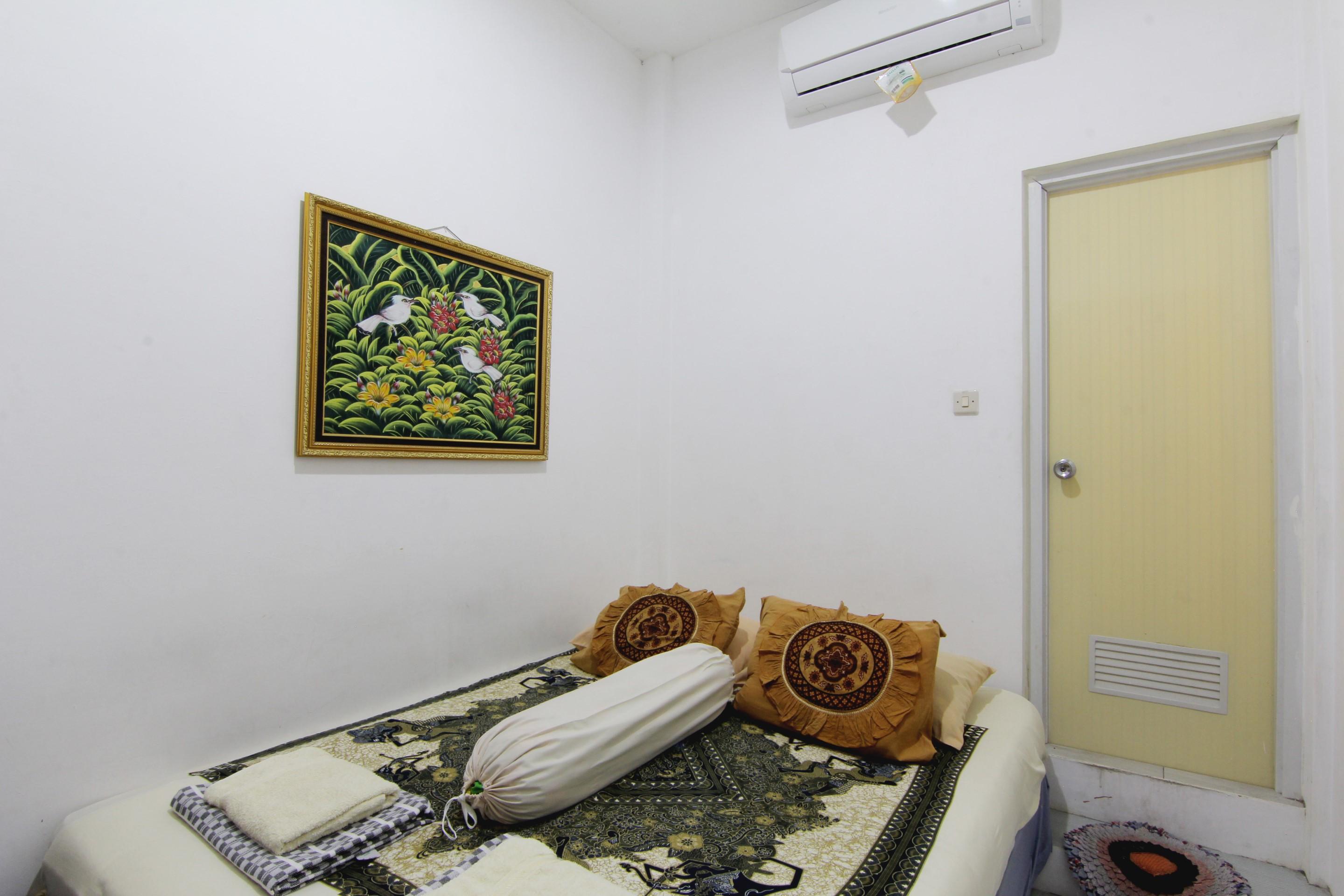 Tiga Dua Homestay Yogyakarta Exterior foto
