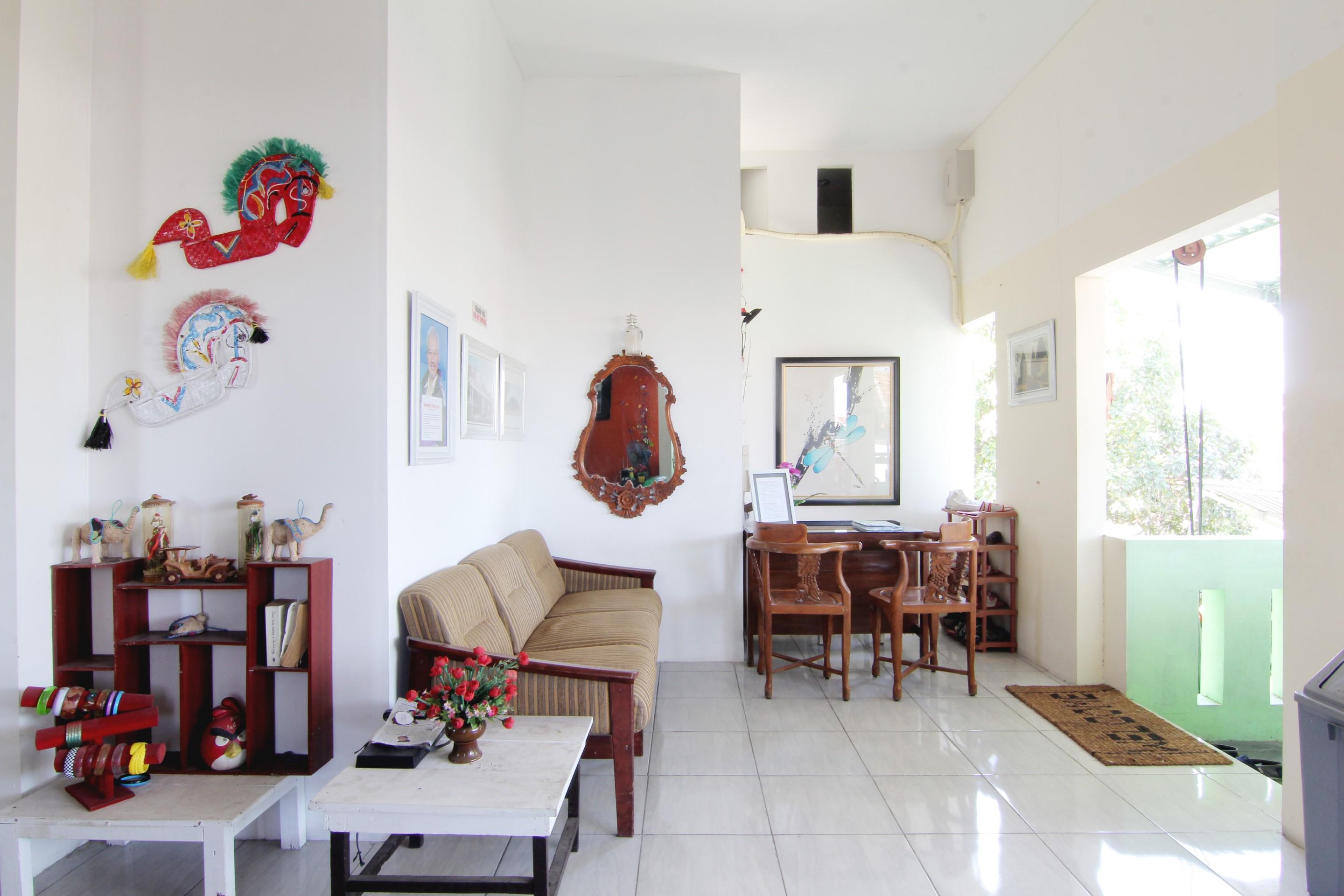 Tiga Dua Homestay Yogyakarta Exterior foto