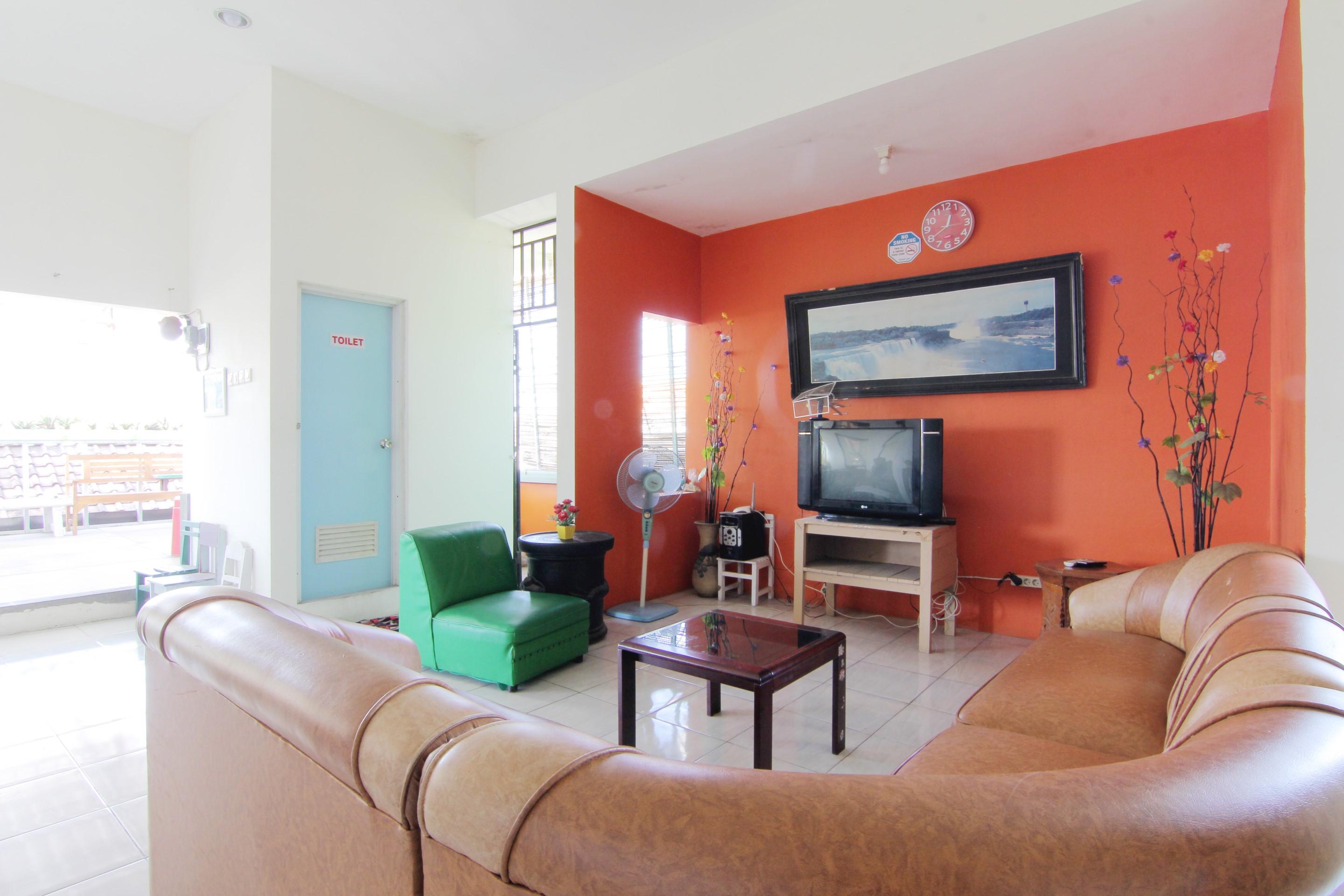 Tiga Dua Homestay Yogyakarta Exterior foto